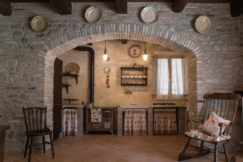 포지오베르니 Il Poggianino B&B 외부 사진